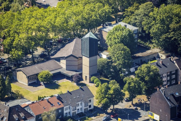 Aerial view, catholic church St. Josef, Roonstraße, Herne, Ruhr area, North Rhine-Westphalia, Germany, place of worship, DE, Europe, religious community, place of worship, church, parish, denomination, aerial view, aerial photography, aerial photography, metropolitan region Rhine-Ruhr, religion, overview, bird's-eye view, overview