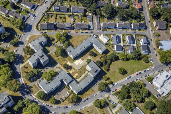 Aerial view, Emsring residential area, high-rise buildings, Herne, Ruhr area, North Rhine-Westphalia, Germany, DE, Europe, shapes and colours, property tax, real estate, aerial view, aerial photography, aerial photography, Rhine-Ruhr metropolitan region, overview, bird's-eye view, housing estate, residential area, residential buildings, residential quality, residential quarter, housing estate, birds-eyes view, overview