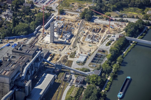 Aerial view, STEAG cogeneration plant Herne, construction site for a gas and steam power plant, Herne, Ruhr area, North Rhine-Westphalia, Germany, construction work, construction, construction area, construction site, construction measure, construction project, construction site, DE, steam power plant, energy, Europe, gas power plant, power plant, aerial view, aerial photography, aerial photography, Rhine-Ruhr metropolitan region, new construction, Rhine-Herne Canal, overview, bird's eye view, birds-eyes view, overview