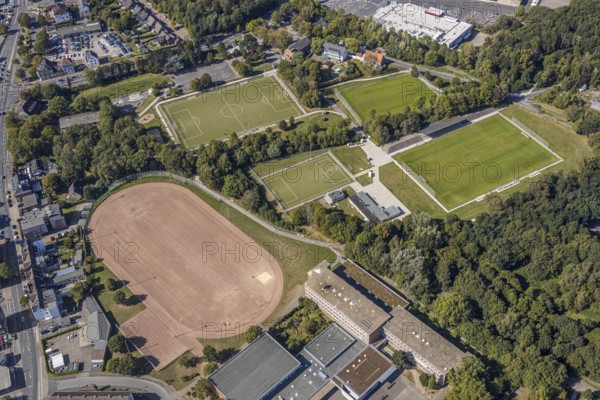 Aerial photo, Galilei-Gymnasium, Adolf-Brühl-Stadion, Hamm, Ruhr area, North Rhine-Westphalia, Germany, education, educational institution, DE, Dr.-Voßhage-Straße, Europe, Funpark Bockum-Hövel, football pitch, football stadium, football club, grammar school, teaching institute, aerial photo, aerial photography, aerial photography, school, skate park, sports, sports facilities, sports field, sports facility, overview, bird's-eye view, bird's-eye view, overview