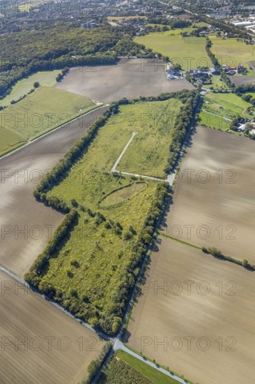 Aerial view, Ennigerberg forest, former Westfalen Schacht 7 colliery, Hamm, Ruhr area, North Rhine-Westphalia, Germany, DE, Europe, shapes and colours, aerial view, aerial photography, aerial photography, overview, bird's eye view, meadows and fields, colliery, birds-eyes view, overview