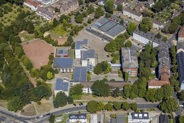 Aerial photo, Mont-Cenis-Gesamtschule, Herne, Ruhr area, North Rhine-Westphalia, Germany, education, educational institution, DE, Europe, comprehensive school, H2K Arena, educational institute, aerial photo, aerial photography, aerial photography, MCG Herne, Rhine-Ruhr metropolitan region, Mont-Cenis-Straße, photovoltaics, photovoltaic system, school, solar, solar system, solar energy, solar energy, sports facility, sports hall, overview, bird's eye view, birds-eyes view, overview