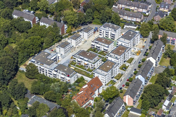Aerial view, construction site, new residential area Fritz-Reuter-Straße, Herne, Ruhr area, North Rhine-Westphalia, Germany, DE, Europe, property tax, real estate, aerial view, aerial photography, aerial photography, multi-family houses, Rhine-Ruhr metropolitan region, terraced houses, overview, bird's-eye view, residential complex, living and living, residential area, residential buildings, residential quality, residential neighbourhood, housing estate, birds-eyes view, overview