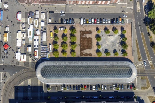 Aerial view, Am Buschmannshof, bus stop, tram stop, ZOB, central bus station, market, Herne, Ruhr area, North Rhine-Westphalia, Germany, DE, Europe, shapes and colours, green trees, aerial view, aerial photography, aerial photography, marketplace, Rhine-Ruhr metropolitan region, parking spaces, overview, traffic volume, bird's eye view, bird's eye view, overview, roofing