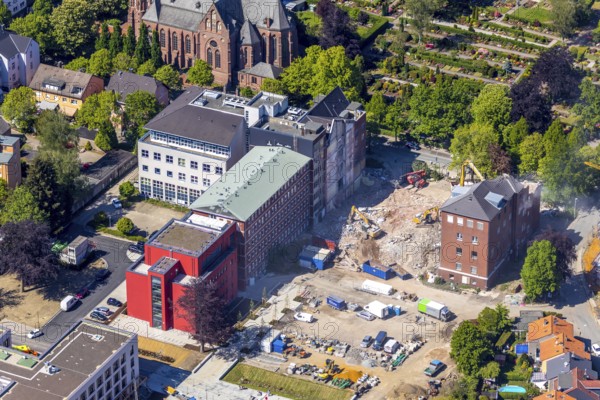 Aerial view, Bildungszentrum Ruhr, Widumer Quartier residential area, Widumer Höfe retirement homes, Herne, Ruhr area, North Rhine-Westphalia, Germany, care and nursing, DE, Europe, aerial view, aerial photography, aerial photography, care facility, overview, bird's-eye view, overview