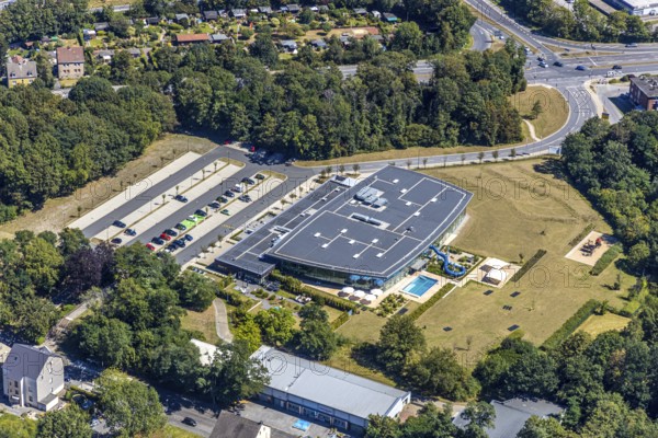 Aerial photo, Wananas swimming pool, Herne, Ruhr area, North Rhine-Westphalia, Germany, distance rule, bathing establishment, bathing resort, corona crisis, corona measures, corona virus, corona fear, Covid-19, DE, Europe, outdoor pool, leisure, leisure pool, indoor pool, hygiene measures, sunbathing lawn, aerial view, aerial photography, aerial photography, Rhine-Ruhr metropolitan region, pandemic fear, pool, swimming pool, swimming pool, swimming pleasure, sun loungers, parasols, overview, virus, bird's eye view, water fun, birds-eyes view, overview