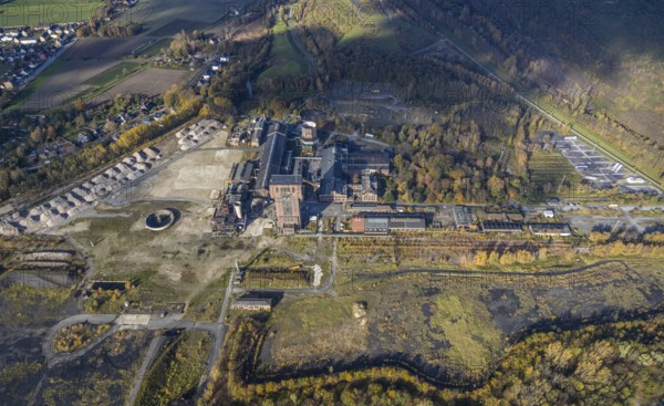 Aerial view, former Ost Heinrich Robert colliery, Pelkum, Hamm, Ruhr area, North Rhine-Westphalia, Germany, Heinrich Robert colliery, DE, Europe, industrial plant, industrial site, aerial view, aerial photography, aerial photography, sight, overview, bird's eye view, to the mine, birds-eyes view, former Ost colliery, historical, historical site, overview, destroyed building