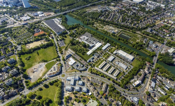 Aerial view, Westring industrial estate, Rhine-Herne Canal, Sinterwerke, Seniorcampus Herne - Protea wohnen am Schloss, Herne, Ruhr area, North Rhine-Westphalia, Germany, construction site, DE, Europe, River Emscher, aerial photograph, aerial photography, aerial photography, overview, bird's-eye view, bird's-eye view, overview