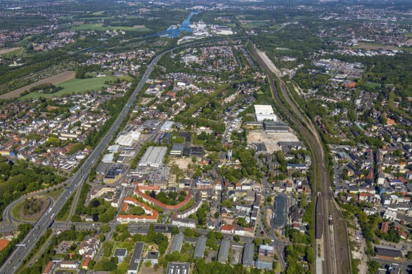 Aerial view, industrial area Baukau, motorway A42, view to Herne Nord, building area Fabrikstraße, Herne, Ruhr area, North Rhine-Westphalia, Germany, DE, Europe, commercial enterprises, commercial area, commercial use, industrial area, industrial site, aerial photograph, aerial photography, aerial photography, overview, bird's-eye view, birds-eyes view, overview