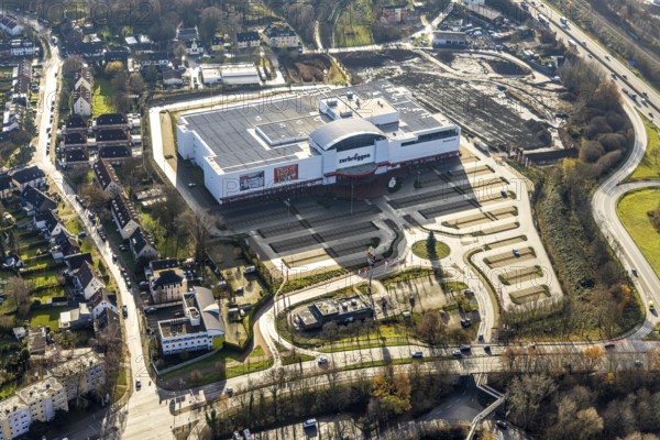Aerial view, Zurbrüggen Wohn-Zentrum Herne, Herne-Süd, Herne, Ruhr area, North Rhine-Westphalia, Germany, Am Westerfeld, DE, Europe, commercial enterprises, commercial space, commercial area, commercial location, commercial use, aerial photograph, aerial photography, aerial photography, furniture store, overview, bird's eye view, birds-eyes view, overview