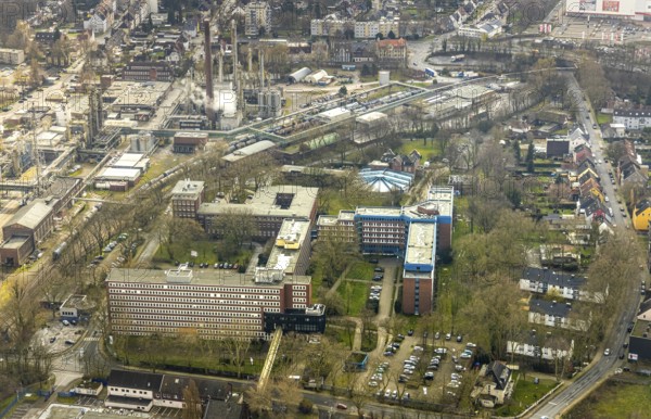 Aerial view, Shamrock Park on which a future centre with two 17-storey high-rise buildings is planned to provide space for start-ups, innovative research and educational units, Herne, Ruhr area, North Rhine-Westphalia, Germany, DE, Europe, birds-eyes, view, aerial view, aerial photography, aerial photography, overview, overview, bird's eye view, office, service, workplaces, research, development, science, technology, education