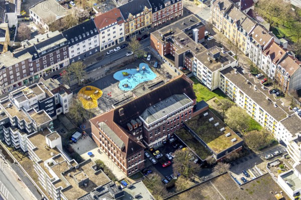Aerial view, remodelled primary school Kunterbunt with newly designed schoolyard, former Hans-Tilkowski-Schule, Herne, Ruhr area, North Rhine-Westphalia, Germany, DE, Europe, birds-eyes, view, aerial photograph, aerial photography, aerial photography, overview, overview, bird's eye view, education, pupils, staff, training, school year, homework, class, year group, education, pedagogy