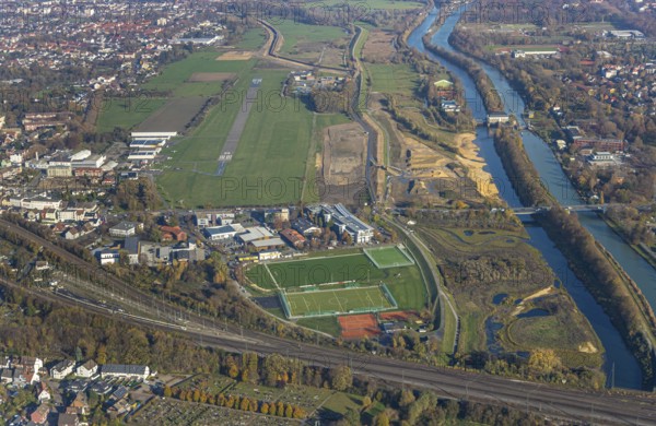 Aerial photo, Lippe reconstruction Hamm, Lippe floodplain recreation area, City of Hamm, Lippe floodplain recreation area, Hamm-Lippewiesen airfield, LSC-Hamm, EDLH, Lippe floodplain in the city centre area, reconstruction of the floodplain landscape, Lippe floodplain recreation area Hamm Heessen construction site, Hamm, Ruhr area, North Rhine-Westphalia, Germany, DE, Europe, birds-eyes view, aerial photo, aerial photography, aerial photography, overview, bird's-eye view