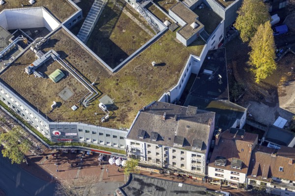 Aerial view, shopping centre, planned demolition residential building Ritterstraße 40, Mitte, Hamm, Ruhr area, North Rhine-Westphalia, Germany, demolition in planning, brothel Ritterstraße 40, DE, shopping, shopping markets, shopping place, Europe, aerial view, aerial photography, aerial photography, local supply centre, shopping centre, overview, bird's eye view, Westring, Woolworth department stores', birds-eyes view, overview