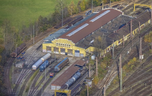 Aerial view, railway hall, Rathenaustraße, shunting tracks, Pelkum, Hamm, Ruhr area, North Rhine-Westphalia, Germany, railway tracks, DE, Deutsche Bahn AG, Europe, aerial view, aerial photography, aerial photography, overview, bird's-eye view, overview