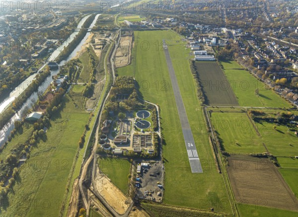 Aerial photo, Lippe reconstruction Hamm, Lippe floodplain recreation area, City of Hamm, Lippe floodplain recreation area, Hamm-Lippewiesen airfield, LSC-Hamm, EDLH, Lippe floodplain in the city centre area, reconstruction of the floodplain landscape, Lippe floodplain recreation area Hamm Heessen construction site, Hamm, Ruhr area, North Rhine-Westphalia, Germany, DE, Europe, birds-eyes view, aerial photo, aerial photography, aerial photography, overview, bird's-eye view