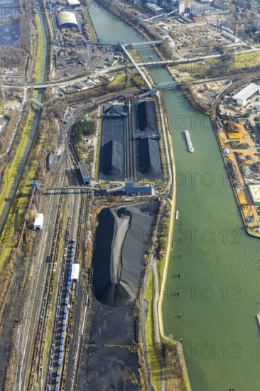 Aerial view, coal storage at the Rhine-Herne Canal, Herne, Ruhr area, North Rhine-Westphalia, Germany, DE, Europe, birds-eyes, view, aerial photography, aerial photography, overview, bird's eye view, waterway, shipping traffic, transport, logistics, movement of goods, ships, waters, energy, wind energy, power station, electricity, power supply, electricity generation, power generation