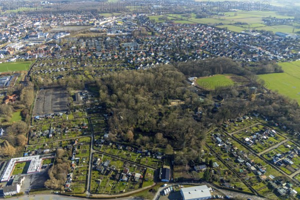 Aerial view, animal park Hamm, climbing park Hamm, new car park at the animal park Hamm, Hamm, Ruhr area, North Rhine-Westphalia, Germany, DE, Europe, Grünstraße, children's farm, aerial view, aerial photography, aerial photography, organisation, municipal animal shelter Hamm, animal shelter, Tiertafel Hamm e.V., overview, association, bird's-eye view, forest area, zoo, birds-eyes view, overview