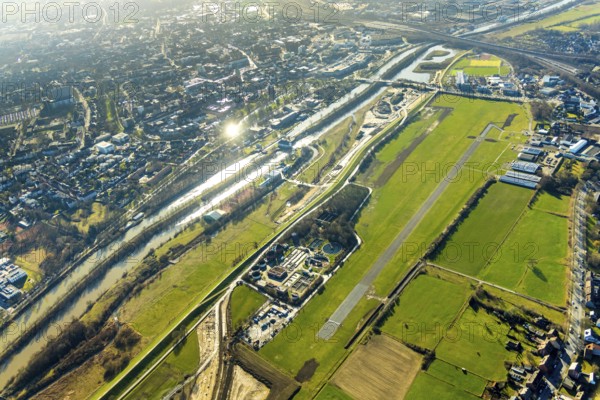Aerial photo, Lippewiesen, reconstruction of Lippe meadows between Hamm-Lippewiesen airfield and Lippe, EDLH, runway extension in the approach area of runway 24 and runway 06, Heessen, Hamm, Ruhr area, North Rhine-Westphalia, Germany, DEU, Europe, birds-eyes view, aerial photo, aerial photography, aerial photography, overview, overview, bird's eye view, Lippe, Lippe dam, dam relocation, extension of Hamm airfield runway, special airfield