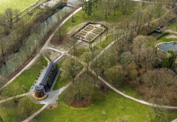 Aerial view, graduation house garden and graduation house in Hamm spa gardens, Bad Hamm, Hamm, Ruhr area, North Rhine-Westphalia, Germany, DE, Europe, river Ahse, gardens, Hortus conclusus, monastery garden, Bad Hamm spa gardens, aerial view, aerial photography, aerial photography, paradise garden, overview, bird's-eye view, overview