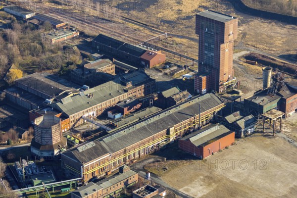 Aerial view, former Ost Heinrich Robert colliery, Wiescherhöfen, Hamm, Ruhr area, North Rhine-Westphalia, Germany, Heinrich Robert colliery, DE, Europe, industrial plant, industrial site, aerial view, aerial photography, aerial photography, overview, bird's-eye view, former Ost colliery, historical, historical site, overview, destroyed building