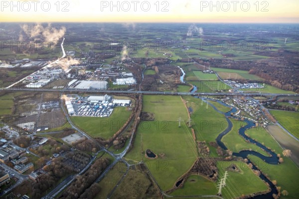Aerial view, Lippe floodplain Uentrop, motorway A1, exit Uentrop, campsite Uentrop, Funke Kunststoffe GmbH, industrial area, commercial area, Lippe meander, Uentrop, Hamm, Ruhr area, North Rhine-Westphalia, Germany, DE, Europe, birds-eyes view, aerial view, aerial photography, aerial photography, overview, bird's eye view, night shot, twilight shot, Hamm at night