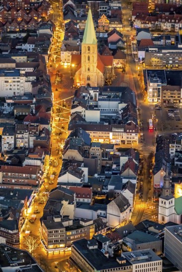 Aerial view, night shot of the pedestrian zone Hamm, Weststraße, Pauluskirche, Widumstraße, Westentor, centre, Hamm, Ruhr area, North Rhine-Westphalia, Germany, DE, Europe, birds-eyes view, aerial view, aerial photography, aerial photography, overview, overview, bird's eye view, night shot, twilight shot, Hamm at night