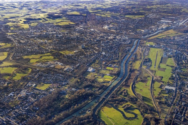 Aerial photo, Hamm-Lippewiesen airfield, Lippe reconstruction, Hamm on the water, Datteln-Hamm canal, canal edge, Heessen, Hamm, Ruhr area, North Rhine-Westphalia, Germany, DE, Europe, birds-eyes view, aerial photo, aerial photography, aerial photography, overview, overview, bird's eye view, LSC-Hamm, Luftsportclub Hamm e.V., EDLH, Kläranlage Lippeverband, runway, runway, general aviation, general aviation, special landing strip