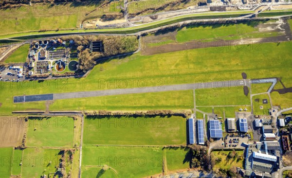 Aerial photo, Lippewiesen, reconstruction of Lippe meadows between Hamm-Lippewiesen airfield and Lippe, EDLH, runway extension in the approach area of runway 24 and runway 06, Heessen, Hamm, Ruhr area, North Rhine-Westphalia, Germany, DEU, Europe, birds-eyes view, aerial photo, aerial photography, aerial photography, overview, overview, bird's eye view, Lippe, Lippe dam, dam relocation, extension of Hamm airfield runway, special airfield