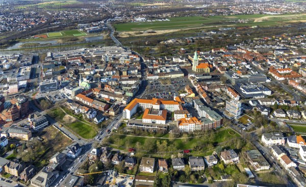 Aerial view, St. Marien-Hospital Hamm, Evang. St. Paul's Church, local view, Südring park, Hamm, Ruhr area, North Rhine-Westphalia, Germany, place of worship, federal road B63, DE, Datteln-Hamm canal, Europe, river Lippe, health care, religious community, Goethestrasse, place of worship, hospital, church, church community, clinic, clinic centre, denomination, hospital, Lippe floodplain, aerial view, aerial photography, aerial photography, medical facility, medical aid, park, religion, overview, bird's eye view, birds-eyes view, overview, medical care