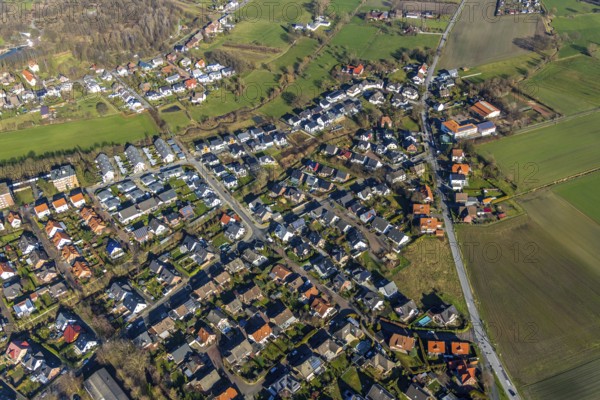 Aerial view, local view Braam-Ostwennemar, development area Im Grünen Winkel, primary school Im grünen Winkel, Hamm, Ruhr area, North Rhine-Westphalia, Germany, 59071 Hamm, education, educational institution, Brandheide, DE, detached houses, Europe, primary school, property tax, real estate, educational institute, aerial view, aerial photography, aerial photography, terraced houses, school, overview, bird's eye view, meadows and fields, housing estate, living and life, residential area, residential houses, residential quality, housing estate, bird's eye view, overview