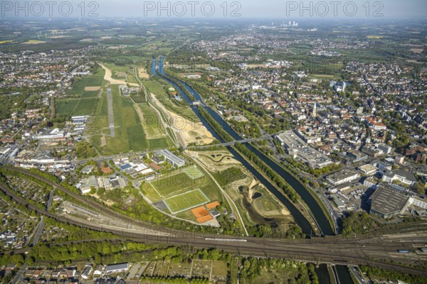 Aerial view, hockey and tennis club Hamm Philip-Reis-Straße, Lippe river, Hamm, Ruhr area, North Rhine-Westphalia, Germany, Duisburg, DE, Europe, birds-eyes view, aerial photograph, aerial photography, aerial photography, overview, bird's eye view