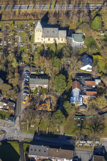Aerial view, Uentrop village church, Uentrop, Hamm, Ruhr area, North Rhine-Westphalia, Germany, An der Uentroper Kirche, burial place, DE, Europe, cemetery, memorial, religious community, place of worship, house of God, land tax, graves, cemetery, real estate, church, parish, denomination, aerial view, aerial photography, aerial photography, religion, resting place, overview, bird's-eye view, living and life, residential area, residential buildings, housing estate, birds-eyes view, overview