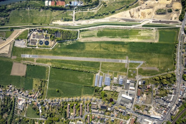 Hamm-Lippewiesen airfield EDLH, runway markings, Lippe reconstruction, Lippe river, Hamm, Ruhr area, North Rhine-Westphalia, Germany, DE, Europe, aerial photo, birds-eyes view, aerial photograph, aerial photography, aerial photography, overview, bird's eye view