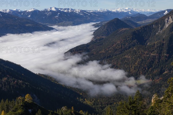 Autumn atmosphere, fog over the Enns Valley, snow on alpine mountain range, view from Stoderstraße, near Gröbming, Styria, Austria