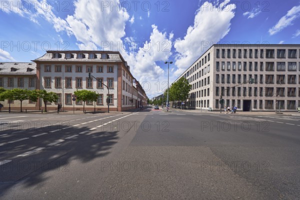 Mainz State Museum, Cultural History Museum, Ministry of Climate Protection, Environment, Energy and Mobility, Ministry of the Environment, Marstall, historic building, Baroque style, modern architecture, lantern, traffic light crossing, street, traffic area, blue sky, cumulus clouds, Große Bleiche, Bauhofstraße and Flachsmarktstraße intersection, Mainz, state capital, district-free city, Rhineland-Palatinate, Germany