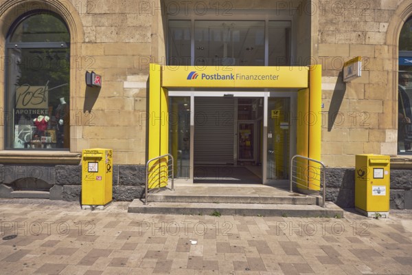 Postbank Finanzcenter, Deutsche Post AG, mailbox, post pharmacy, sandstone building, entrance area, staircase, door, concrete paving walkway, sunny, Bahnhofstraße, Mainz, state capital, district-free city, Rhineland-Palatinate, Germany