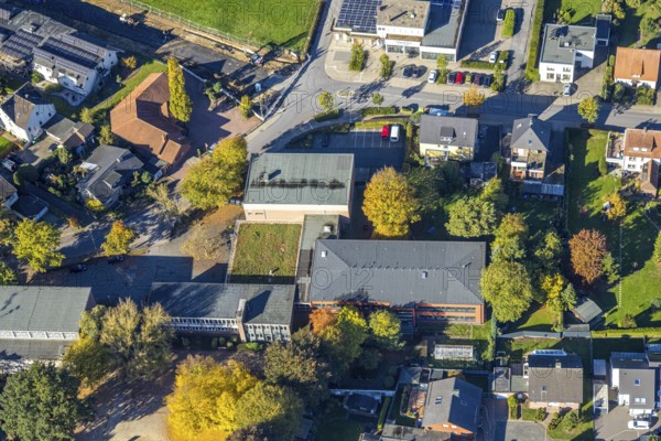 Aerial view, Alfred Delp School (Adshamm) Westtünnen, Rhynern district, Hamm, Ruhr region, North Rhine-Westphalia, Germany, education, educational institution, DE, Europe, teaching institute, aerial photography, aerial photography, school, overview, birds-eyes view, overview