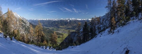 Autumn atmosphere, snow on alpine peaks, autumn leaves, panoramic picture, view from Stoderzinken, in the valley of Gröbming, Styria, Austria