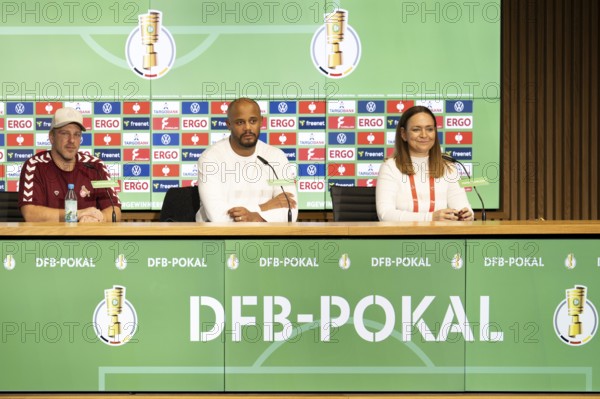 (DFL/DFB REGULATIONS PROHIBIT ANY USE OF PHOTOGRAPHS AS IMAGE SEQUENCES AND/OR QUASI-VIDEO), Rhein Energie Stadion, Cologne, North Rhine-Westphalia, PK Lukas Kwasniok (1.FC Cologne, Haed Coach) and Vincent Kompany (FC Bayern Munich, Haed Coach), DFB Cup 1.FC Cologne, FC Bayern Munich on 29.10.2025 at the Rhein Energie Stadium in Cologne Germany
