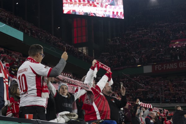 (DFL/DFB REGULATIONS PROHIBIT ANY USE OF PHOTOGRAPHS AS IMAGE SEQUENCES AND/OR QUASI-VIDEO), Rhein Energie Stadion, Cologne, North Rhine-Westphalia, FC FC FC Cup 1.FC Cologne, FC Bayern Munich on 29.10.2025 at the Rhein Energie Stadium in Cologne Germany