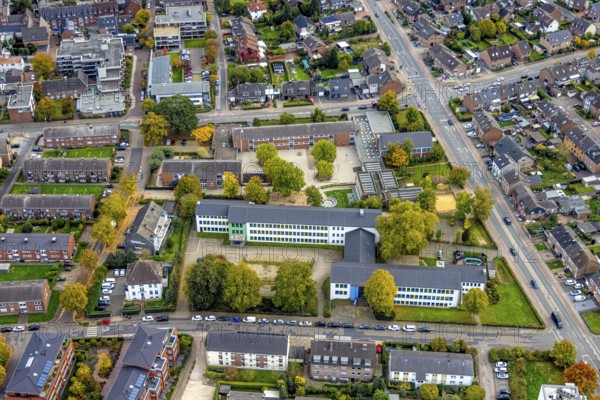 Aerial view, Kleve vocational college in the Kleve district Goch school town, Arnold Janssen school, day care treasure chest U3 care, Goch, Lower Rhine, North Rhine-Westphalia, Germany, vocational school, education, educational institution, DE, roof with solar panels, Europe, elementary school, teaching institute, aerial photography, aerial photography, photovoltaic system, school, solar, solar system, solar roof, solar energy, solar panels, solar power system, overview, bird's eye view, birds-eyes view, overview