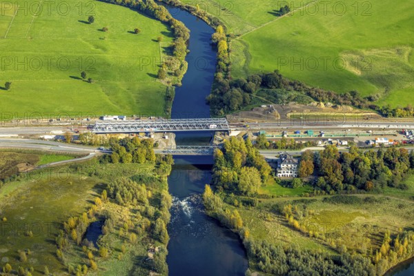 Aerial view, railway bridge and road bridge B8 at Lippeschlößchen across the river Lippe, Willy-Brandt-Straße, Fusternberg, Wesel, Lower Rhine, North Rhine-Westphalia, Germany, construction area, building plot, construction project, construction site, bridge, DE, Europe, river, aerial photography, aerial photography, new building, overview, birds-eyes view, overview, birds-eyes view, overview