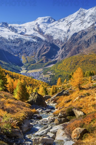 View from Kreuzboden to Saas-Fee with Alphubel 4206m in autumn, Saas-Grund, Saasertal, Valais, Switzerland