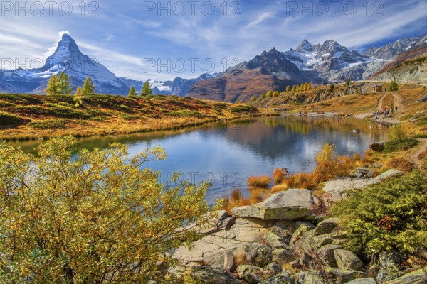 Leisee below the Sunnegga with Matterhorn 4478m and Zinalrothorn 4221m in autumn, Zermatt, Mattertal, Valais, Switzerland