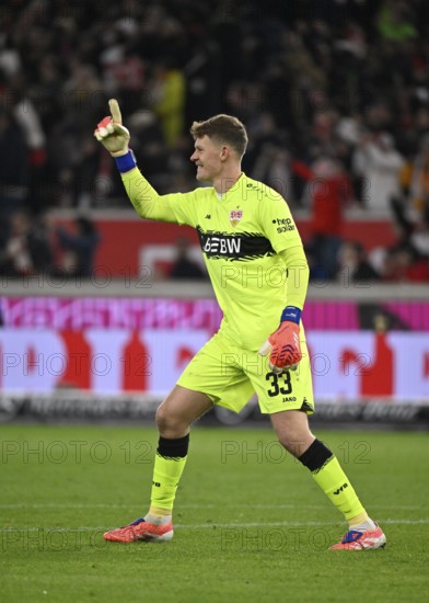 Goal cheers goalkeeper Alexander Nübel VfB Stuttgart (33) gesture gesture MHPArena, MHP Arena Stuttgart, Baden-Württemberg, Germany