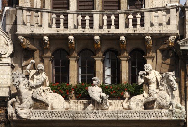 Baroque guild house of river boatmen (Le Cornett, the cornucopia) at the Grand Palace, Brussels, Belgium