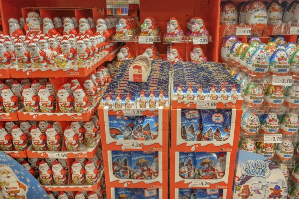 Wholesale market selling Christmas sweets. Chocolate Santa Clauses already in October, Allgäu, Swabia, Bavaria, Germany
