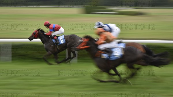 WROCLAW, POLAND - SEPTEMBER 4, 2016: Race for the 3-year and older horses Group IV Racecourse WTWK Partynice. Leads K. Maryniak on the horse Tutejsza (6)
