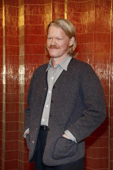 Jesse Plemons at a photocall on the occasion of a special screening of Bugonia at the Delphi Filmpalast in Berlin on 25.10.2025